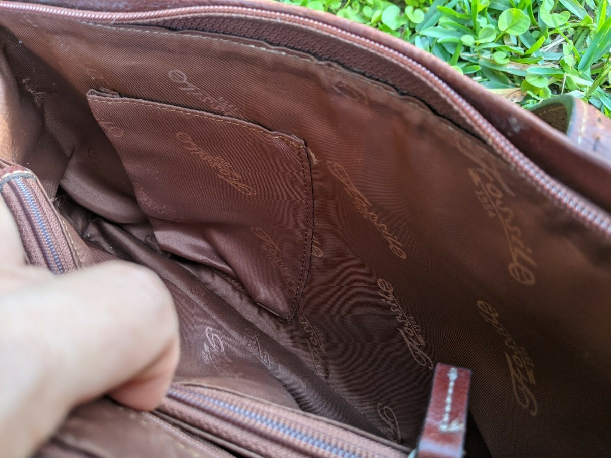 アンティーク調バッグ Fossil ZB9095 Sedona Saddle Leather Dark Cognac Convertible