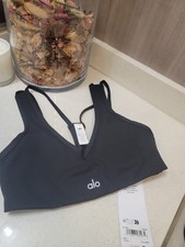 ALO YOGA Airlift Ribbed Jump Start V-Neck Bra XS Black New NWT