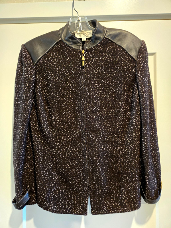 St. John Collection Black Tweed Jacket with Black Leather Trim Size 12