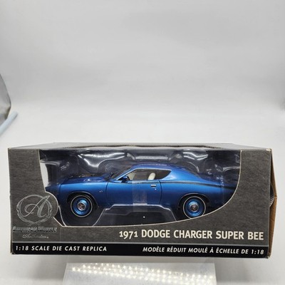 4Q ERTL 1:18 American Muscle Authentics 1971 Dodge Charger Super Bee BLUE 