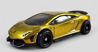 LAMBORGHINI GALLARDO LP 570-4 SUPERLEGGERA Diorama DieCast Model Car 1:64 LOOSE