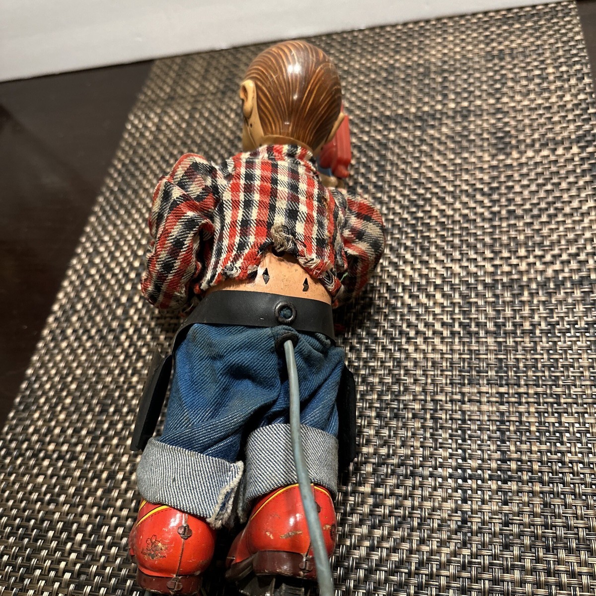 Yonezawa Marshall Wild Bill Metal toy mechanical cowboy For Yonezawa Marshall Wild Bill Metal toy mechanical cowboy For