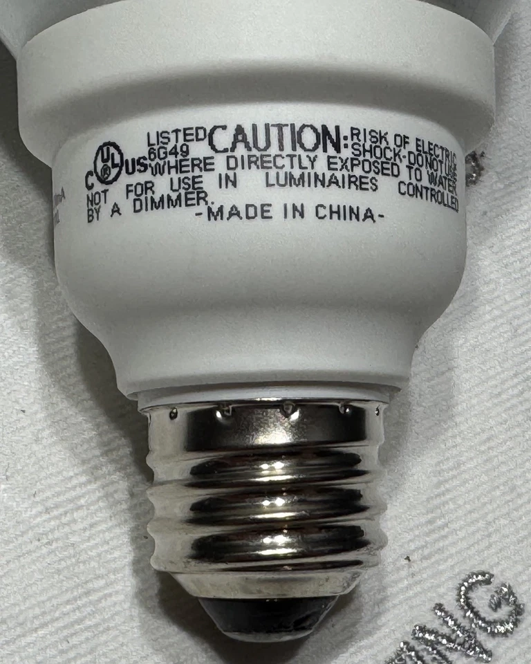 Set of 2. GE 15W CFL Soft Comfy Lights R30 Flood Light Vintage bulb Spiral - Image 3 of 4