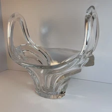 French Vanne le Chantel Crystal Center Piece Bowl