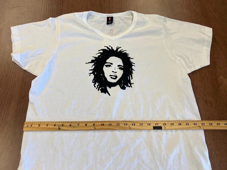 VINTAGE LAUREN HILL T SHIRT LEVI'S XL VNECK TEE EVERYTHING IS TOUR 90S DEADSTOCK - Image 4 of 4