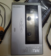 1pcs Sony WM-7 Cassette Walkman