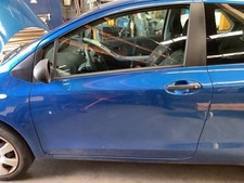 Porte avant et accessoires Toyota YARIS II