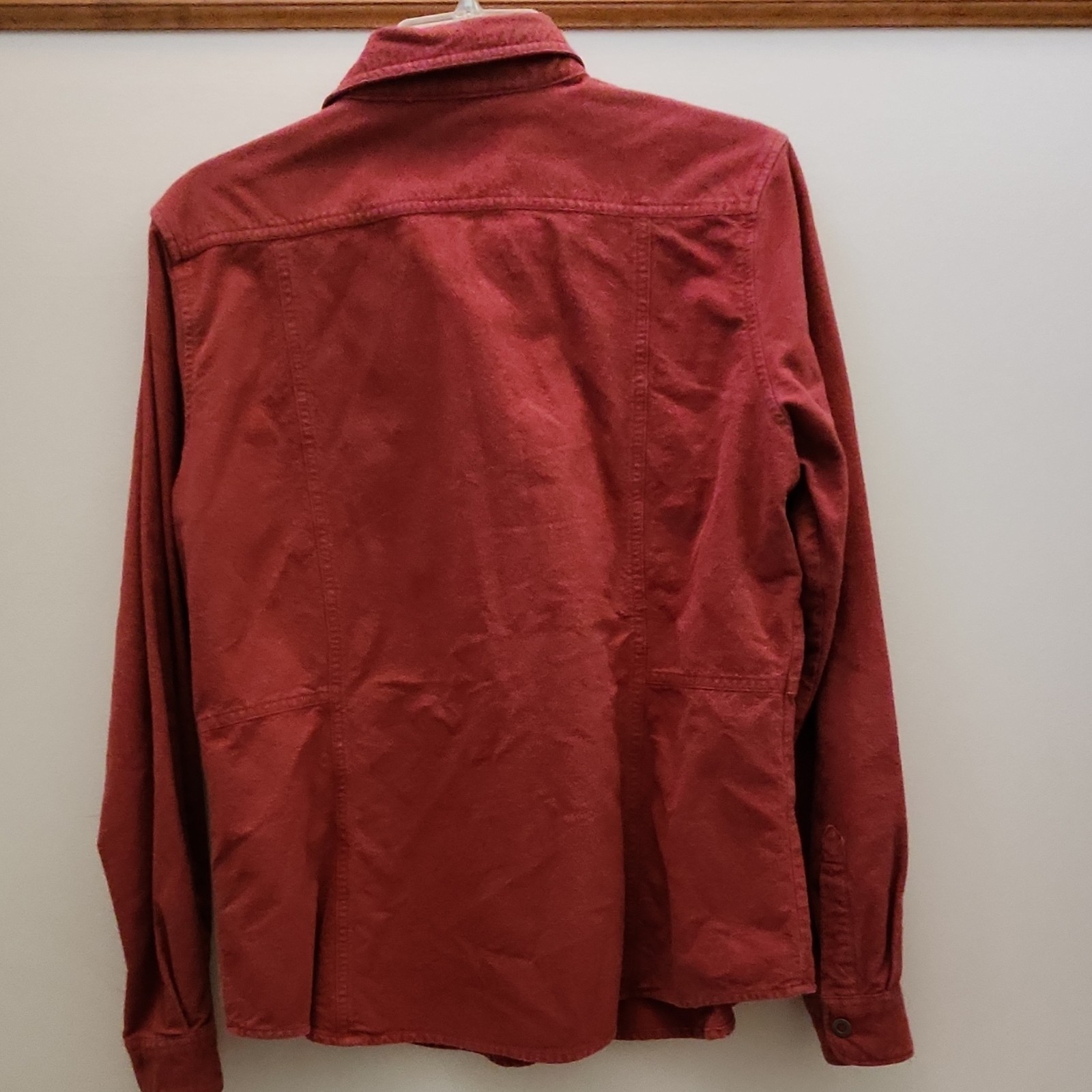 Woolrich Solid Red Button-Up Collared Shirt Long … - image 3