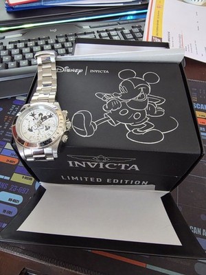 Invicta Limited Edition Mickey Mouse 22863 Men's Watch