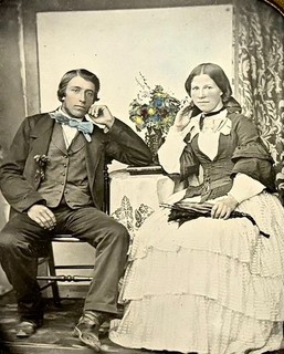 Beautiful 1/2 Plate Tinted Ambrotype Attractive Young Couple European