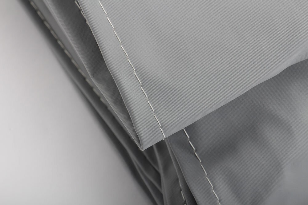 Housse de protection extérieure E36 idéale pour l'hivernage de votre coupé
