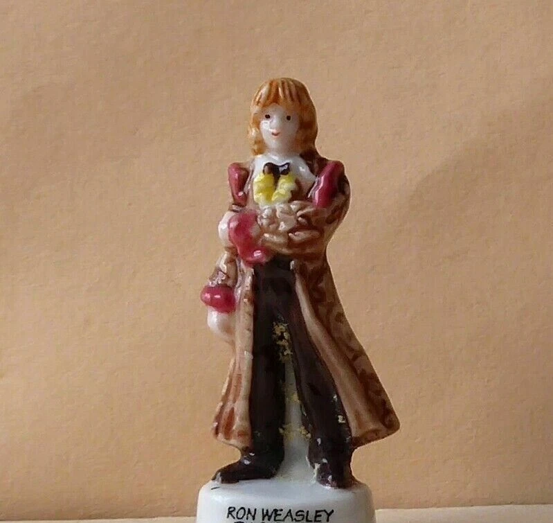 Harry Potter Feves Figure Ron in dress robes, ron dress robes