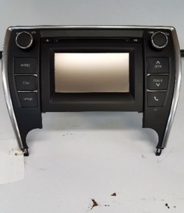 2016-2017 Toyota Camry CD Player Radio w/ Dash Display Screen 100614 OEM 16 17 