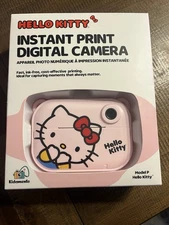 Hello Kitty Kidamento Instant Print Kids Digital Camera Video Camcorder Selfie