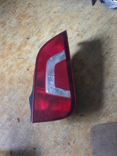 VW UP! Bj 2012   Rücklicht Rechts  mit Lampen 1S0945096D