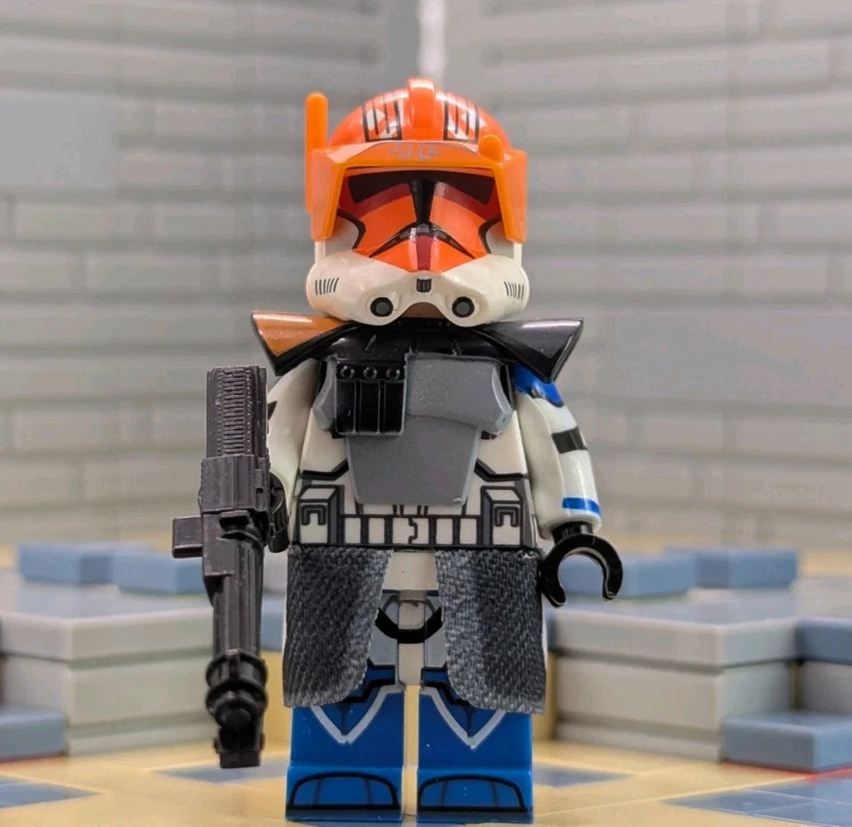 LEGO Star Wars Clone Custom Minifig (1x) 332nd 2023 Style Clone Commander Vaughn - Bild 2 von 4