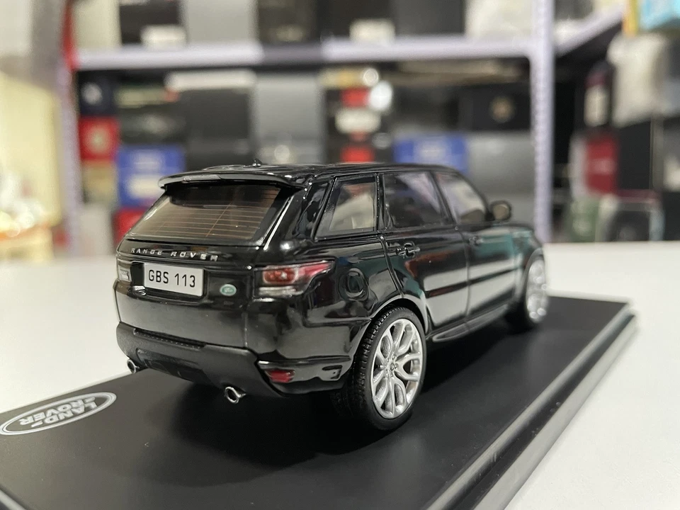 IXO  1: 43 Original Range Rover Sport Range Rover Sport Alloy Car Model Black  - Image 3 of 4