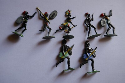 Plats d'étain - Zinnfiguren - Flat tin : Lot de 25 guerriers
