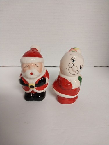Ceramic Christmas Santa & Mrs Claus Kissing Salt & Pepper Shaker Set Kirklands - Picture 3 of 4