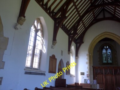 Photo 6x4 St. George, Bourton: nave Bourton/ST7630  c2015