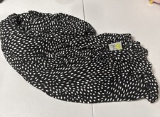 On the Goldbug 4 -in-1 Nursing Scarf, Carrier Cover, Shopping Cart Cover