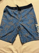 Boys Hurley swim trunk shorts in size 16/28.