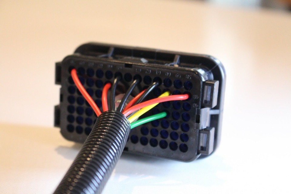 Konnect Kables Diagnostic Cable – 70-Pin For Caterpillar On-Road & Industrial ECM (Heavy Duty)