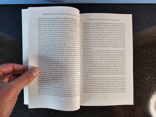 Researching The Powerful In Education by Geoffrey Walford Paperback UK 1994 VGC - Picture 17 of 24