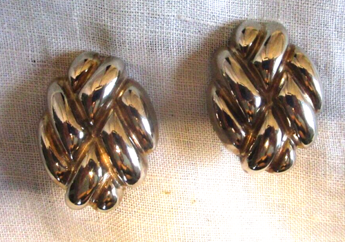 Givenchy Bjoux Earrings Retro Clip On