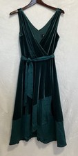 💚DKNY Deep Pine Green Faux Wrap Velvet & Satin Dress – Size 4 – New With Tags