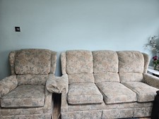 Cheyney Court G plan 3 peice suite 3 seater sofa & 2 arm chairs