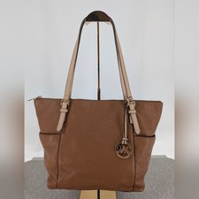 Michael Kors Bedford Acorn Brown Pebbled Leather Zip Top Tote Bag Gold Hardware