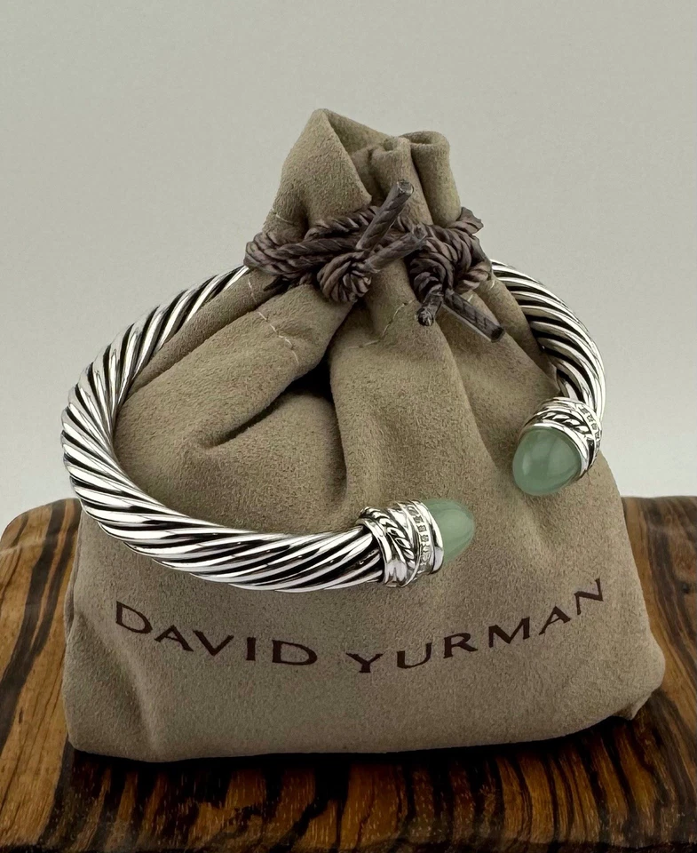David Yurman Calcedônia 7mm Prata Esterlina Pulseira de Cabo Cruzado Tamanho Médio - Imagem 2 de 4