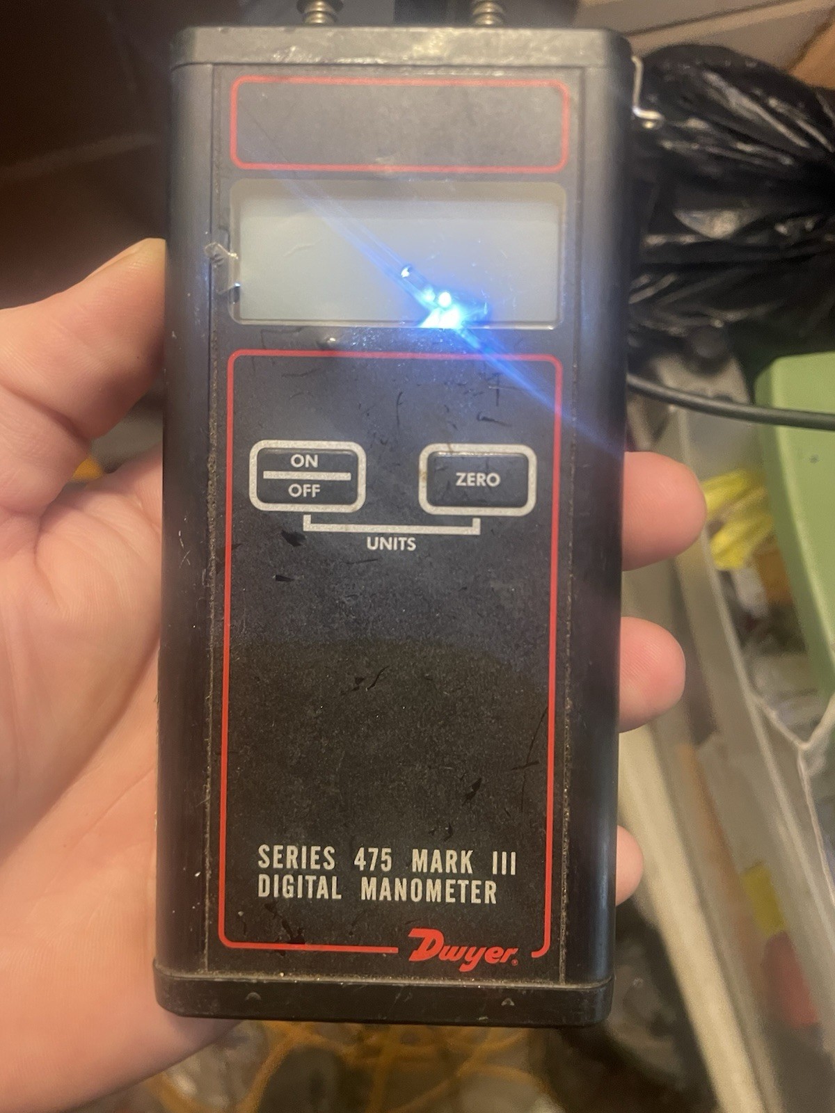 Dwyer Series 475 Mark III Handheld Digital Manometer