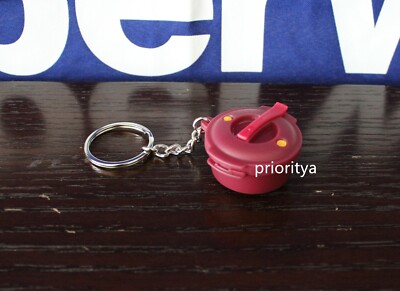 Tupperware KEYCHAIN Onion Heart Freezer Mates Signature Line Pressure Cooker NEW