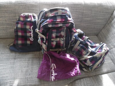 Schönes Schulranzen Set 4TLG. SATCH  Berry Carry Super Zustand!