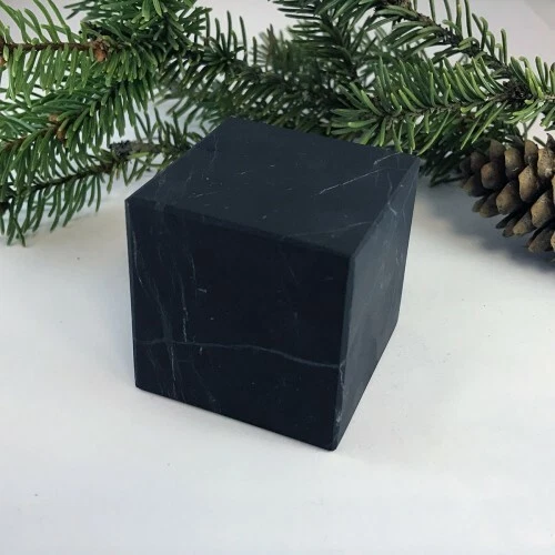 Сube Shungite sin pulir 70x70 mm 2,75 pulgadas protección EMF para el hogar Rusia Foto 2 de 3