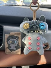 Secret Rare Gray Wrinkle McStinkles Alley Cats Fuggler