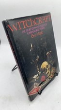 Witchcraft: The Story of Man's Quest for Supernatural Power Eric Maple Hardco...
