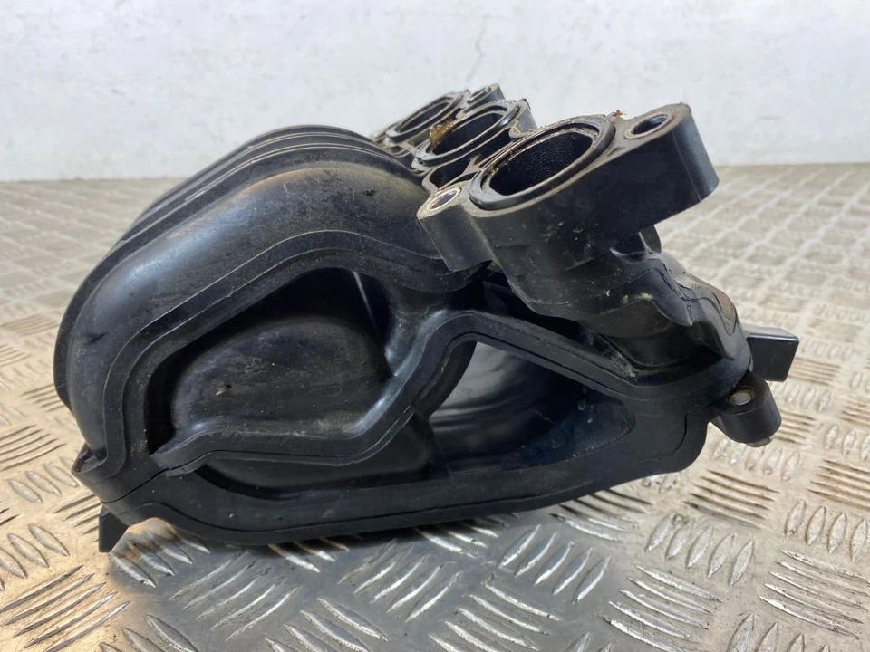 Hyundai i10 2017 Petrol intake manifold MKIC0229 DRK9242 - Imagen 4 de 4