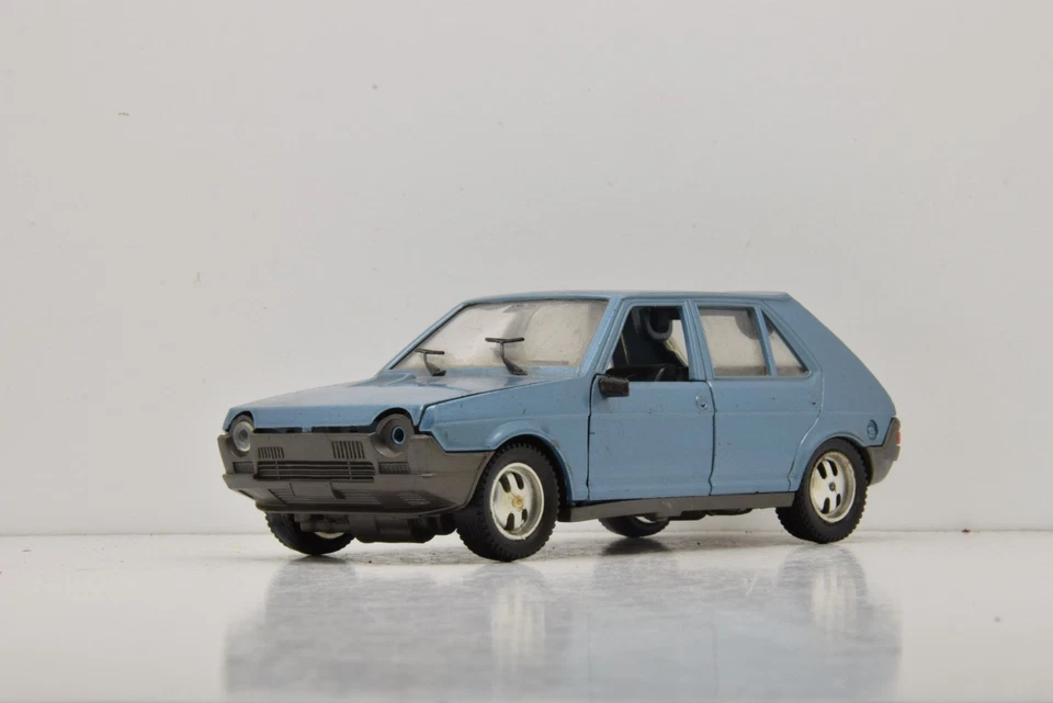 FIAT RITMO 65 CL 1978 POLISTIL 1/25 - Photo 3/4