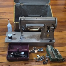 SINGER 301 Electric Portable Sewing Machine w...