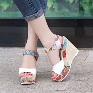 2019 summer wedges