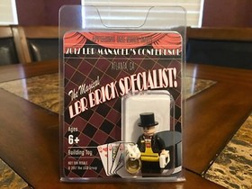 LEGO MAGICIAN BRAND RETAIL MANAGERS ATLANTA CONFERENCE 2017 SDCC BONUS SET!