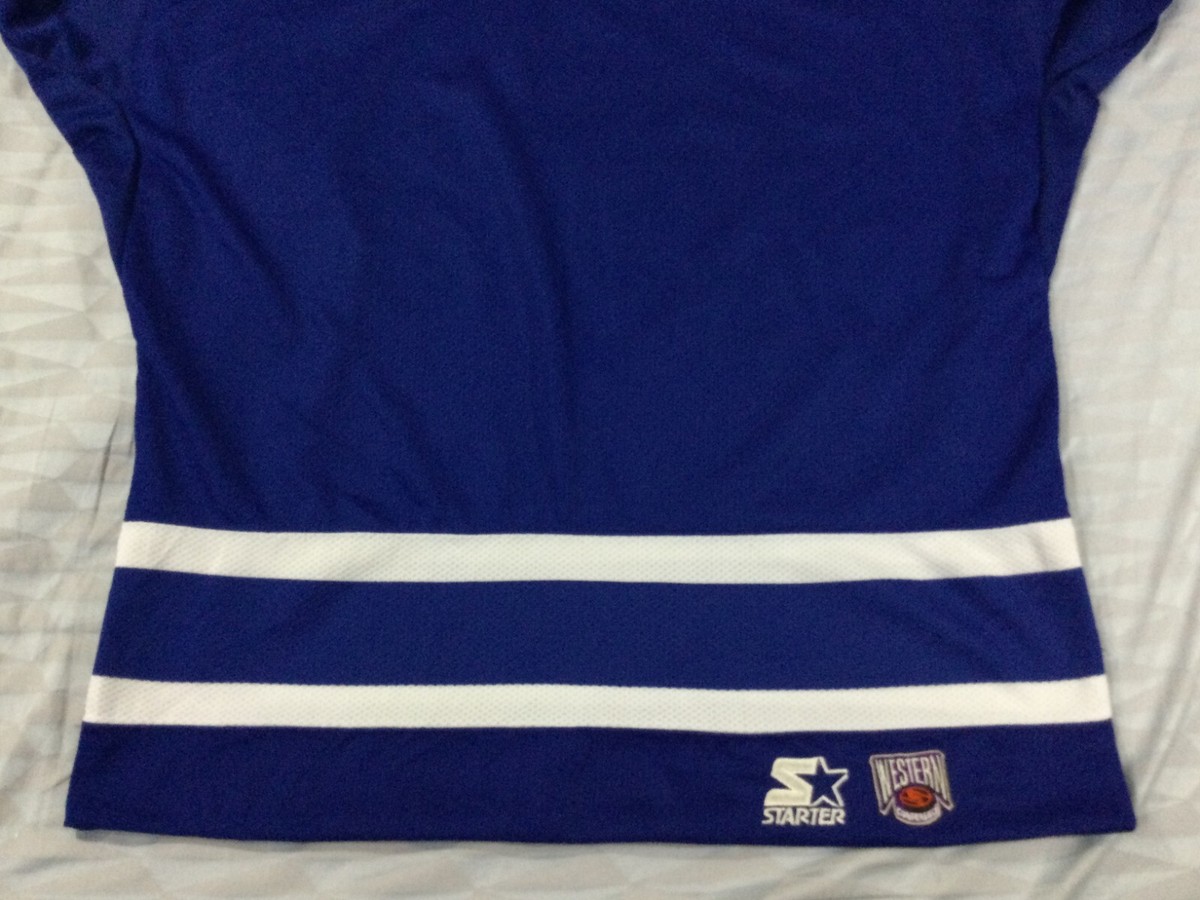 Vintage Toronto Maple Leafs Hockey-NHL Starter Jersey SizeM