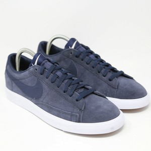nike blazer low navy blue
