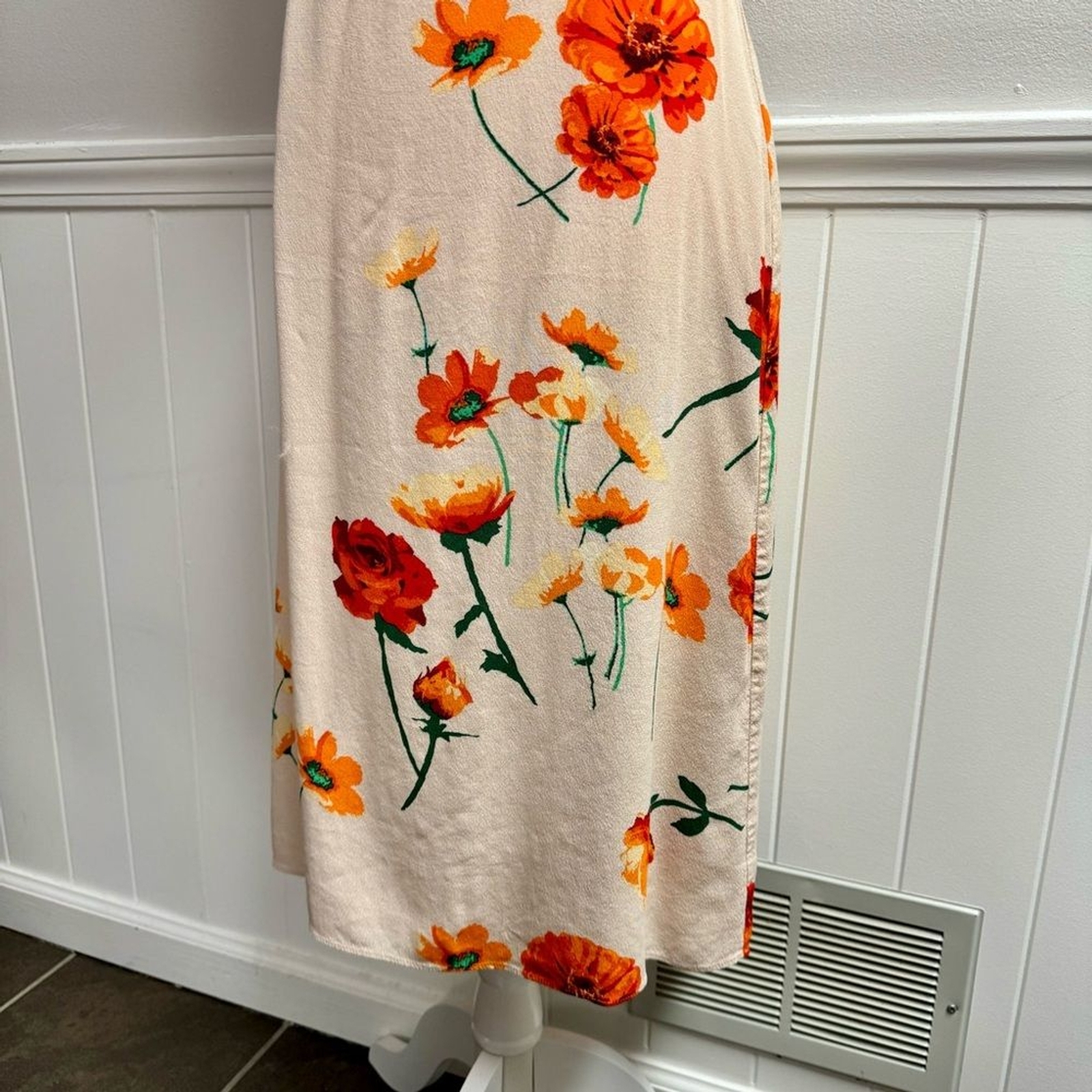 Wilfred Creneau Floral Print Sleeveless Slip Midi Dress Strappy Aritzia Cream 6