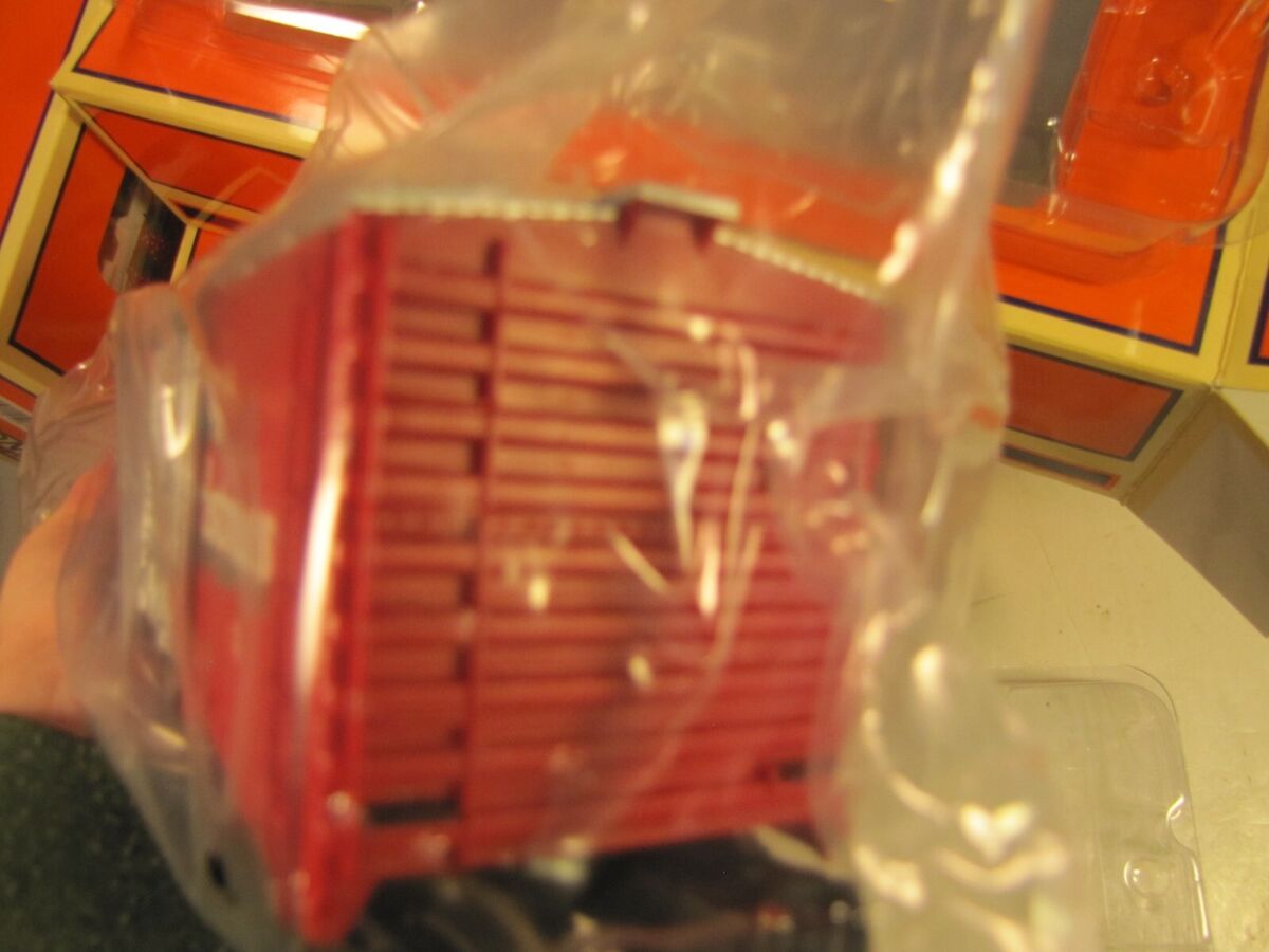 Lionel 36243 2002 Christmas Boxcar, original box | eBay Lionel 36243 2002 Christmas Boxcar, original box | eBay