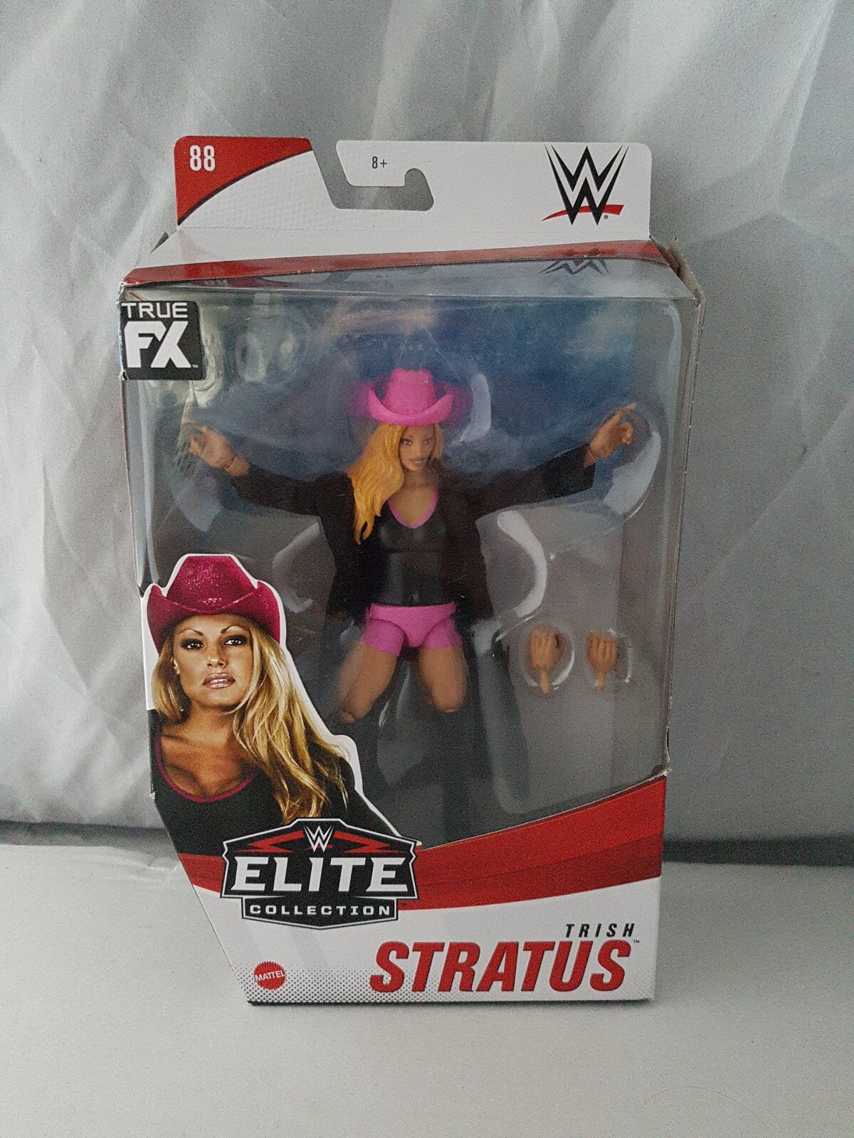 WWE Elite Series 88 Wrestling Figure Trish Stratus Diva Legend Classic New