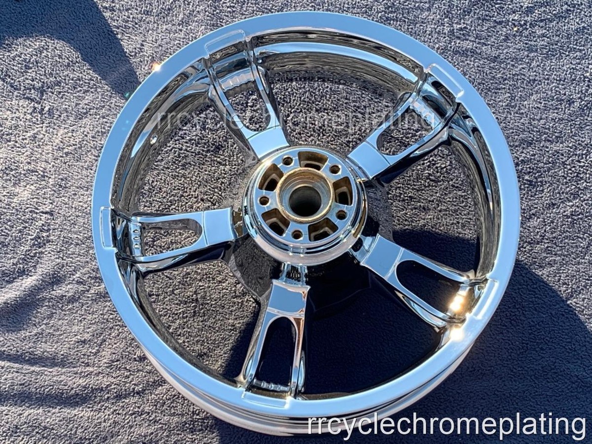 09-19 Harley Chrome 16 